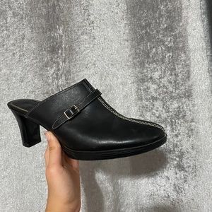 St. John’s Bay Mules